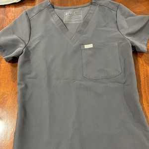FIGS charcoal scrub top
